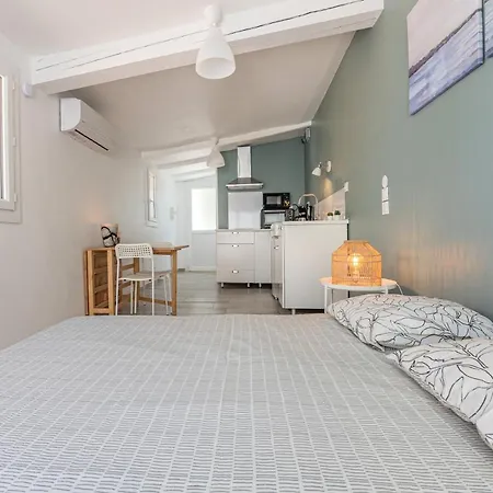 Le Studio Cosy Fabregas 아파트 *